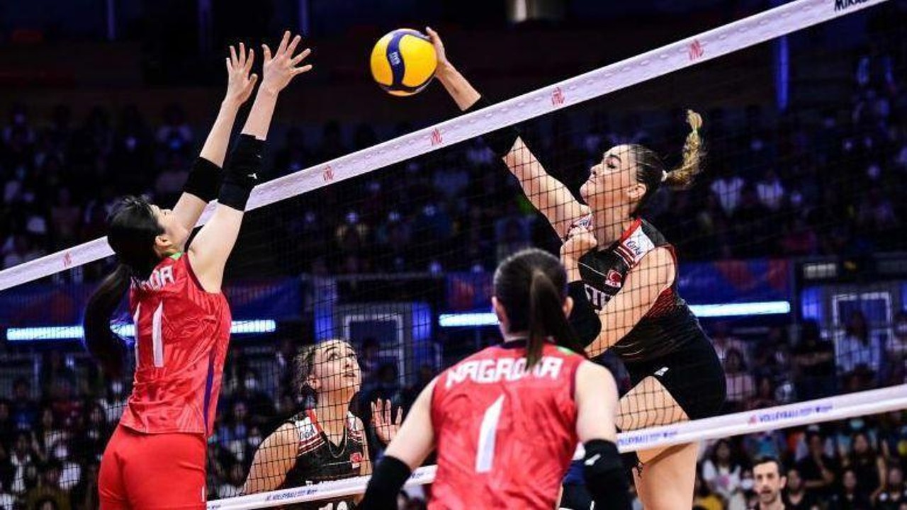 A Milli Kadın Voleybol Takımı, Japonya’ya 3-2 mağlup oldu