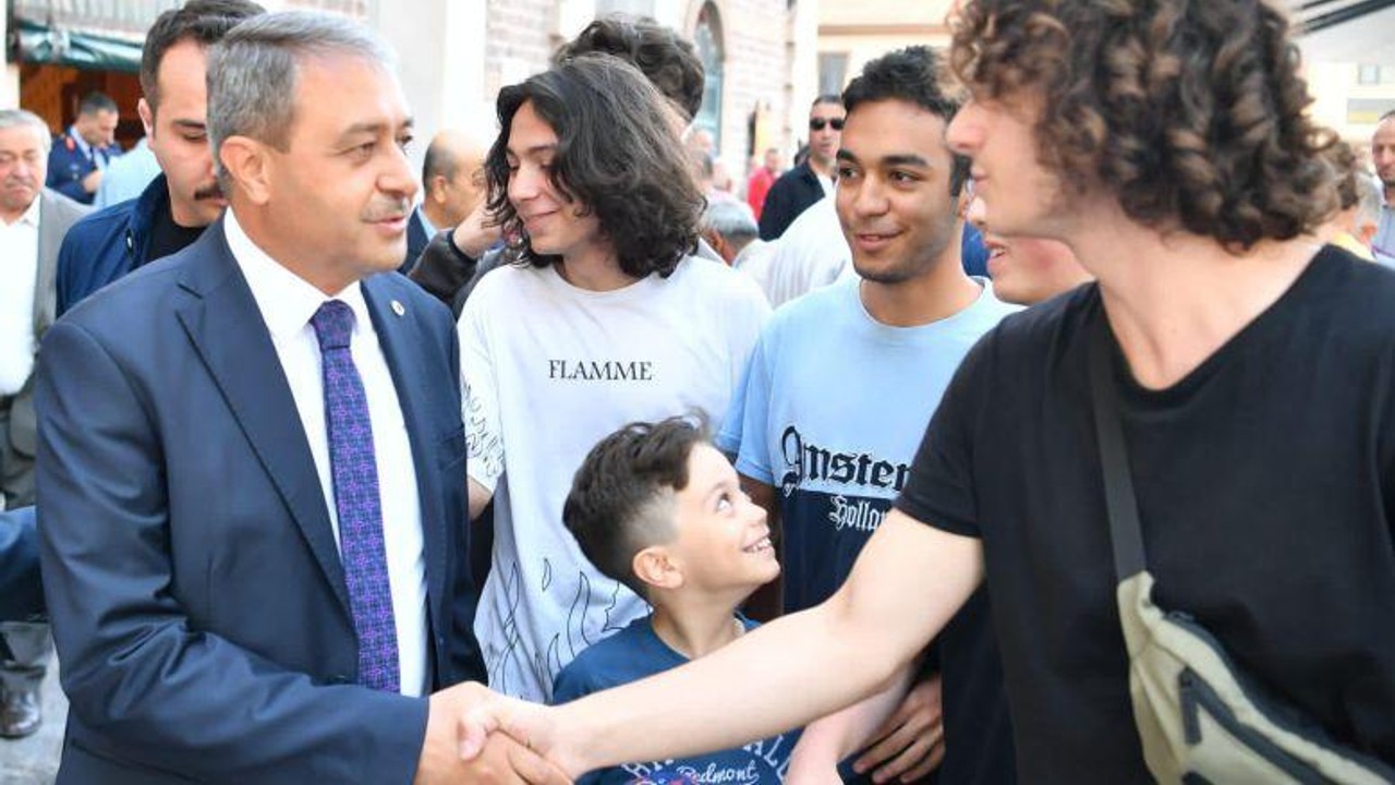 Vali Hasan Şıldak Balıkesirlilerle Bayramlaştı