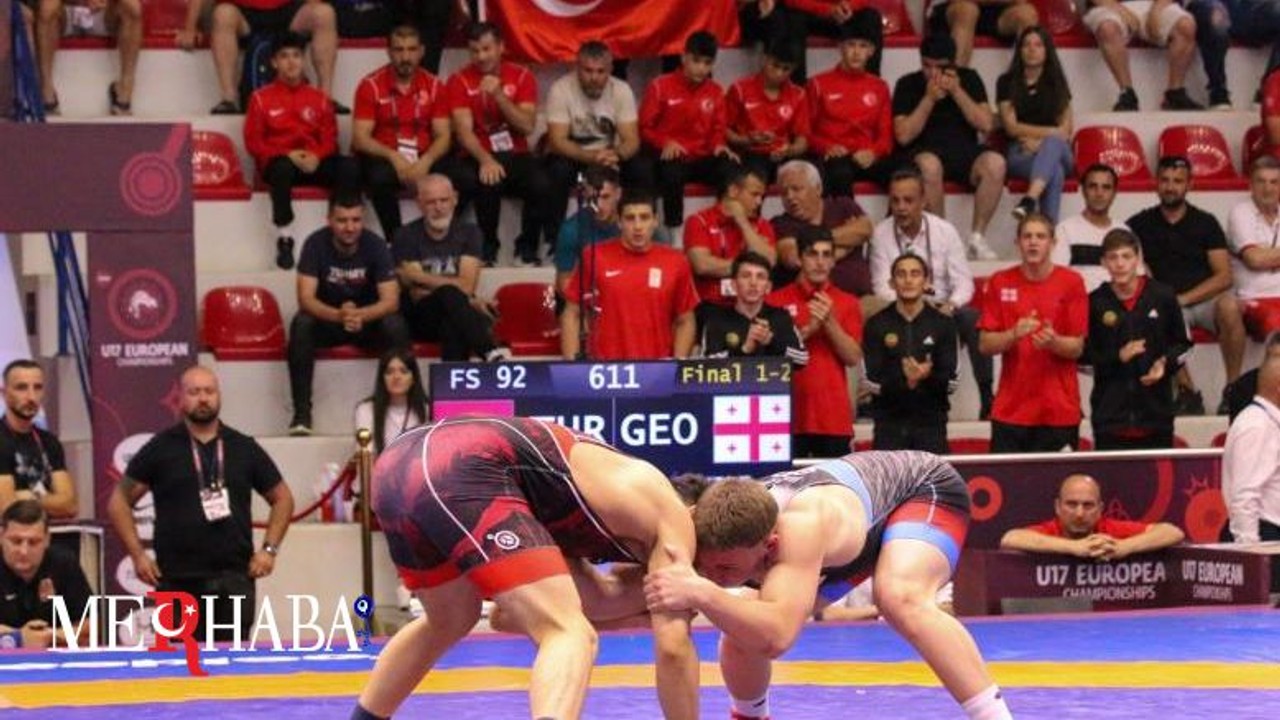 U17 Avrupa Güreş Şampiyonası'nda millilerden 14 madalya