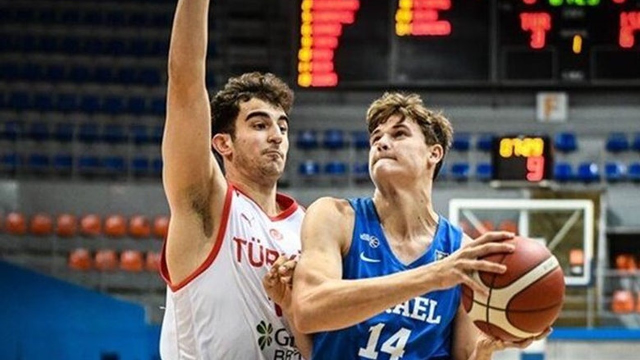 18 Yaş Altı Erkek Basketbol Takımı Şampiyonayı 5’inci Tamamladı
