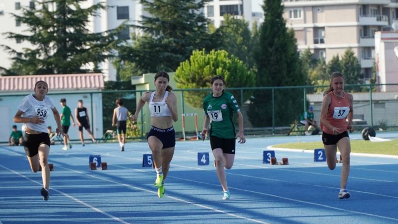 Atletizmde Yarı Final Birincisi Balıkesir’den