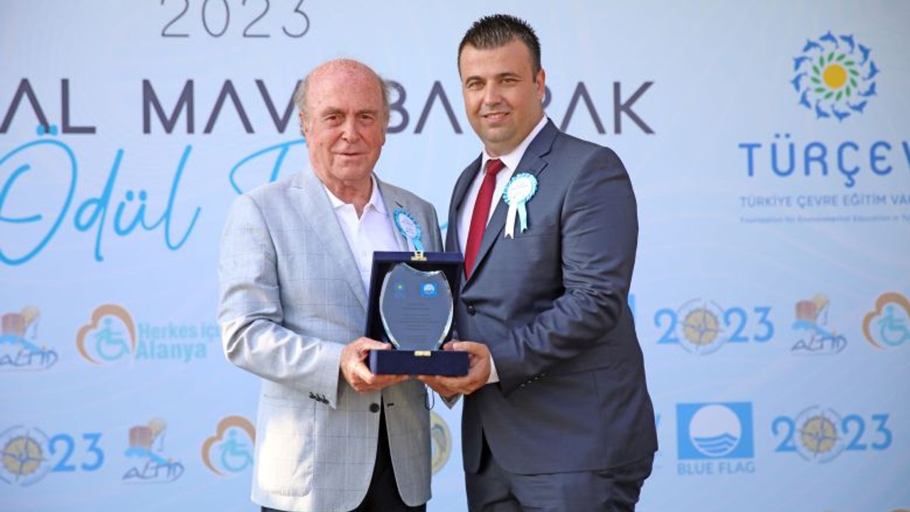 Ayvalık'ta 'Mavi Bayrak Sayısı' Yükseldi