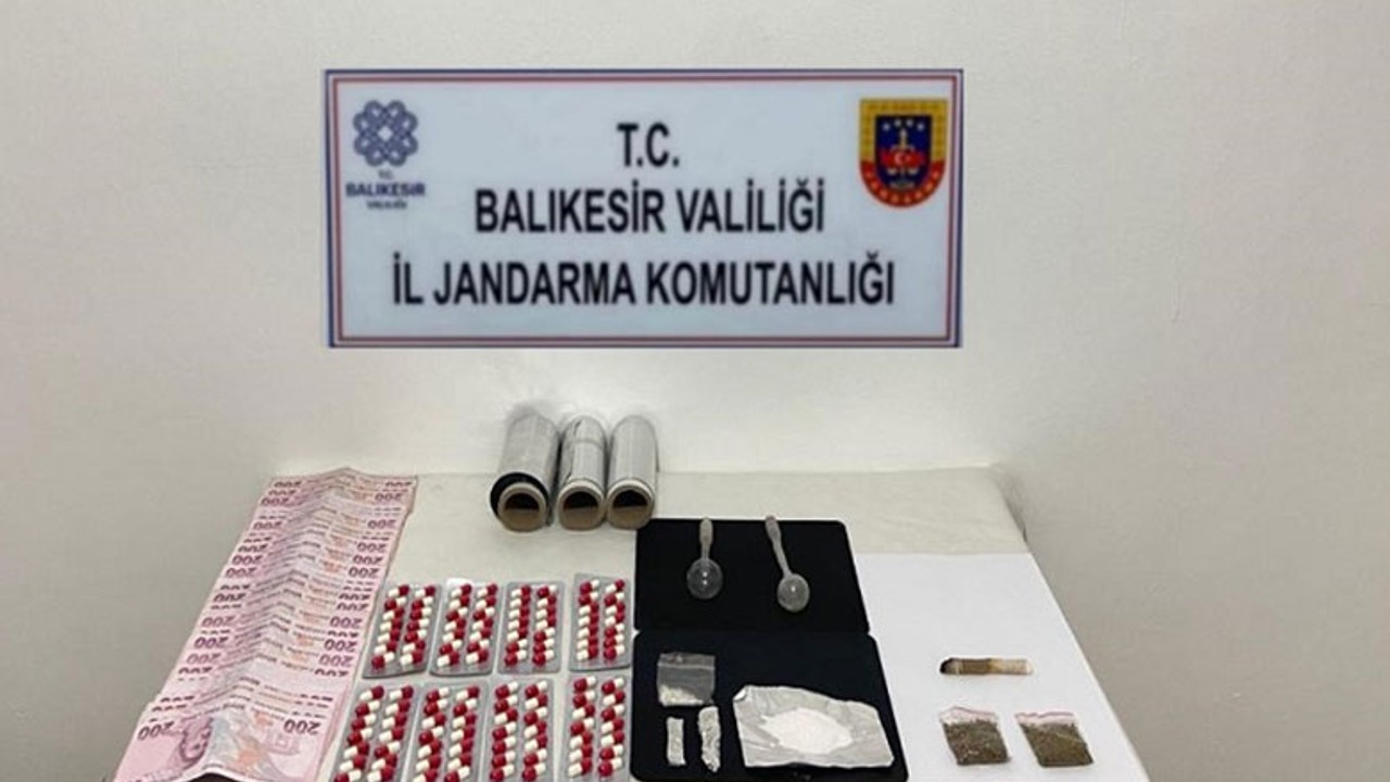 Balıkesir Jandarmasından, Eş Zamanlı 3 Operasyon