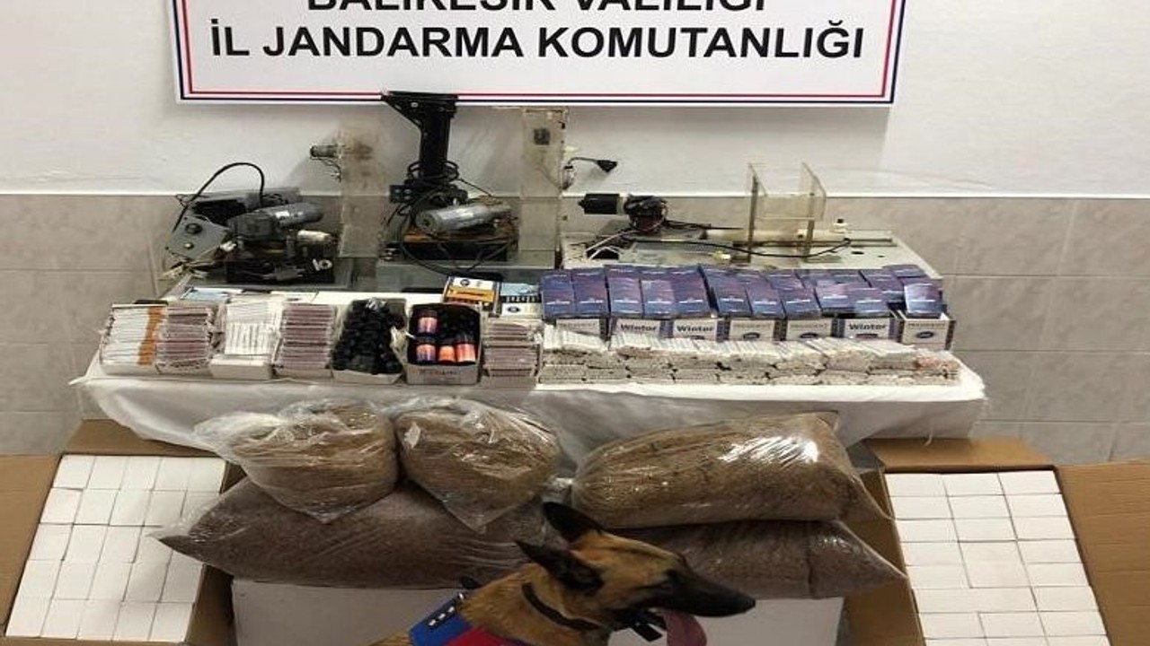 Balıkesir Jandarmasından Kaçak Tütün Operasyonu