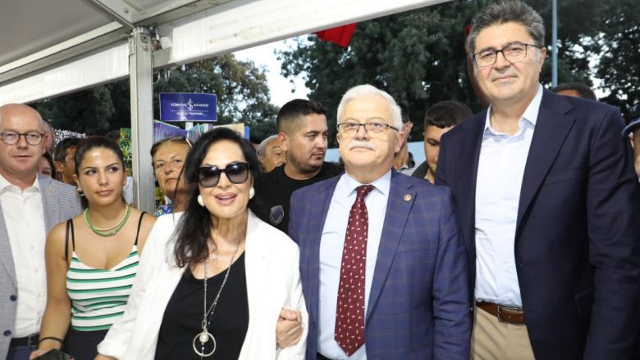 Balıkesir’de Türkan Şoray Rüzgarı