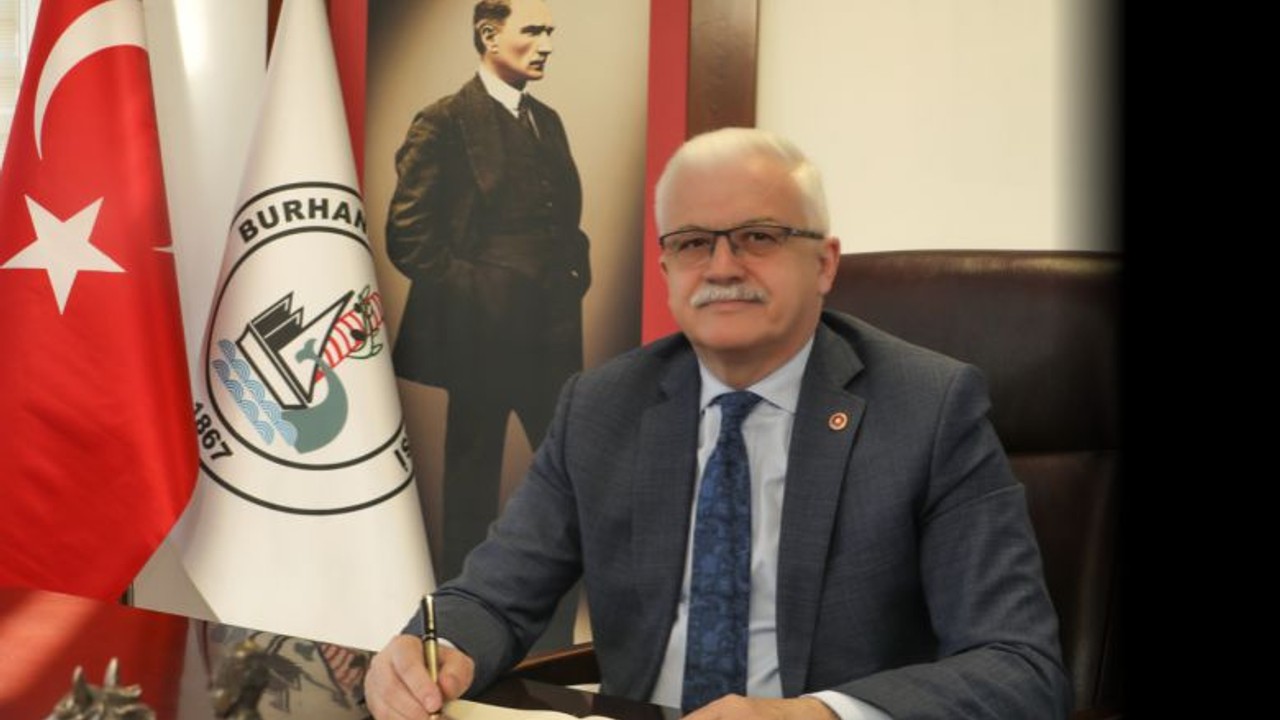 Başkan Deveciler'i Havaya Uçurdular