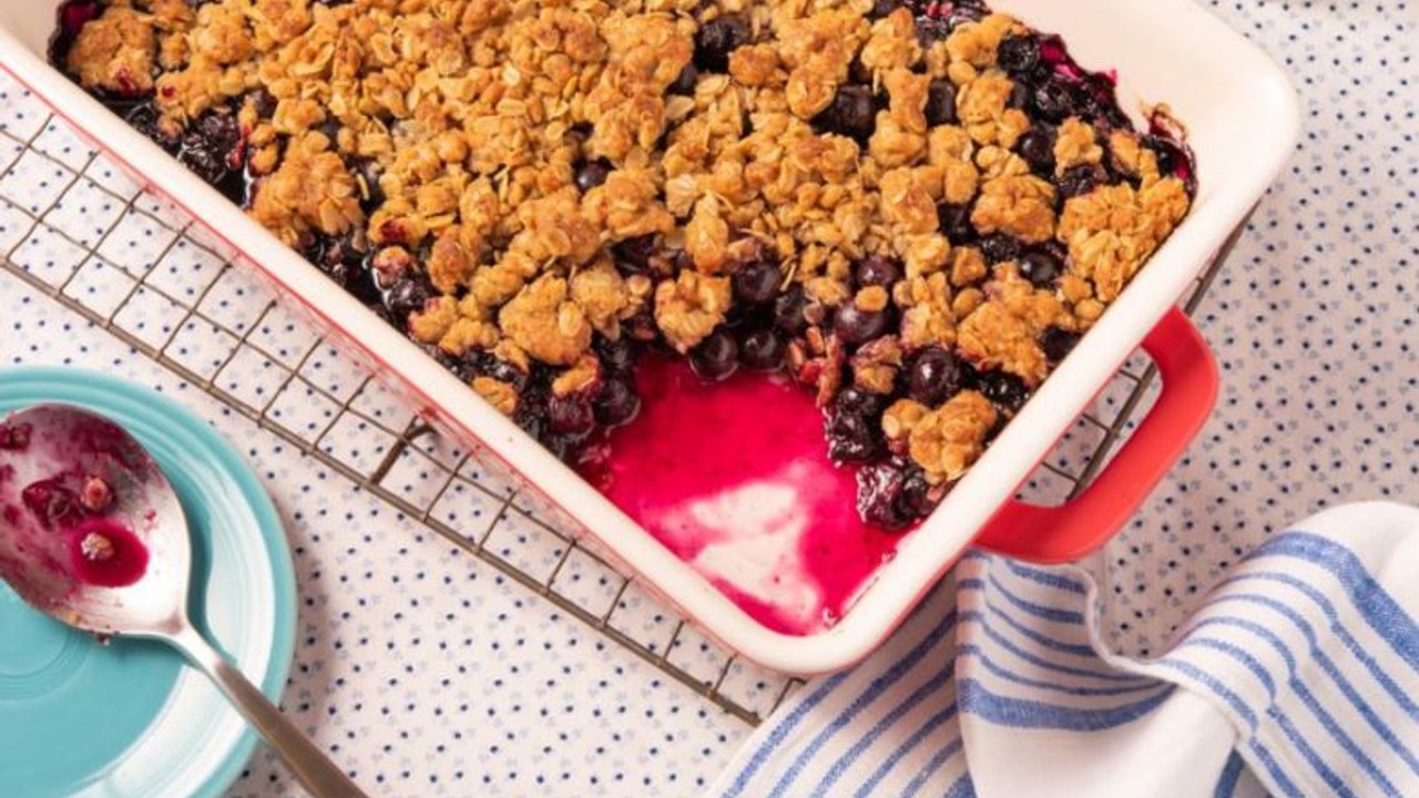 Böğürtlenli ve Labneli Crumble
