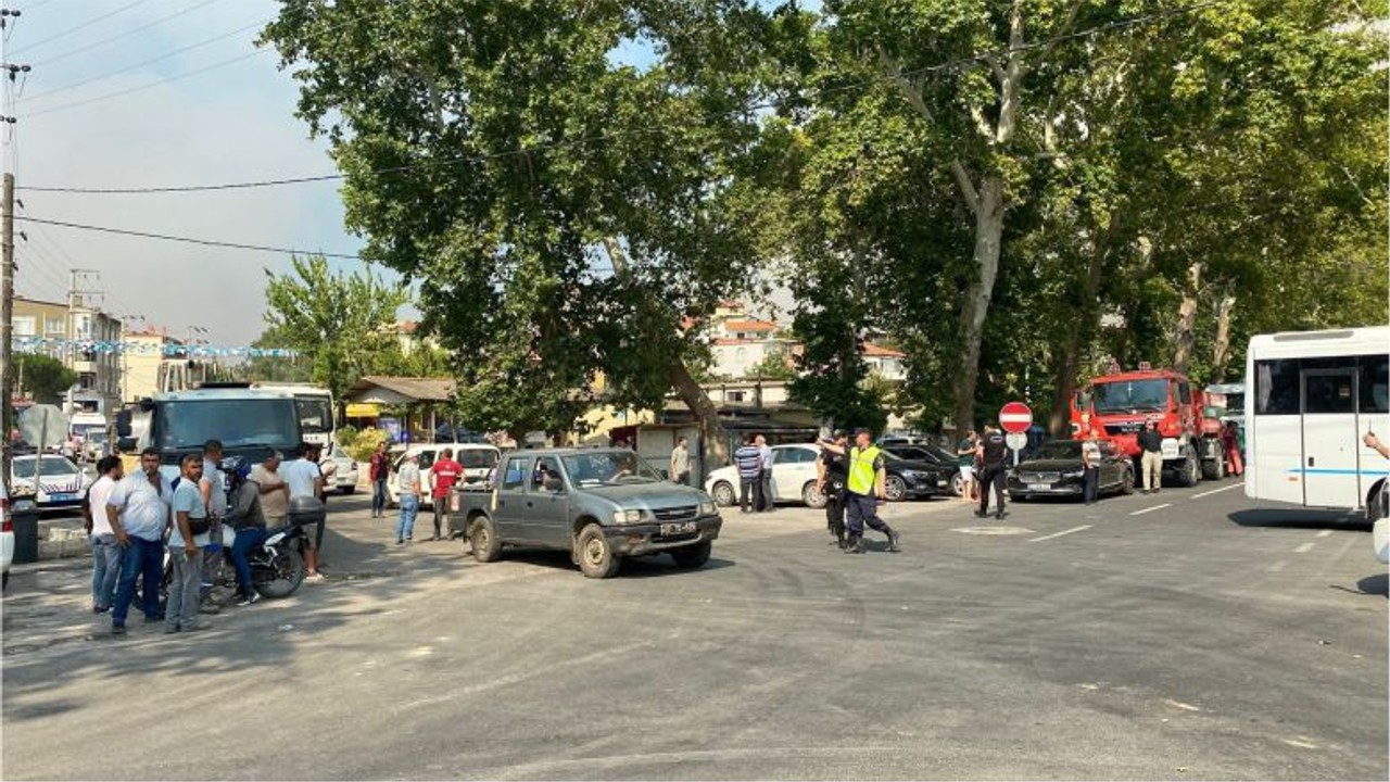 Çanakkale’de Orman Yangını Nedeniyle 6 Köy Boşaltılıyor