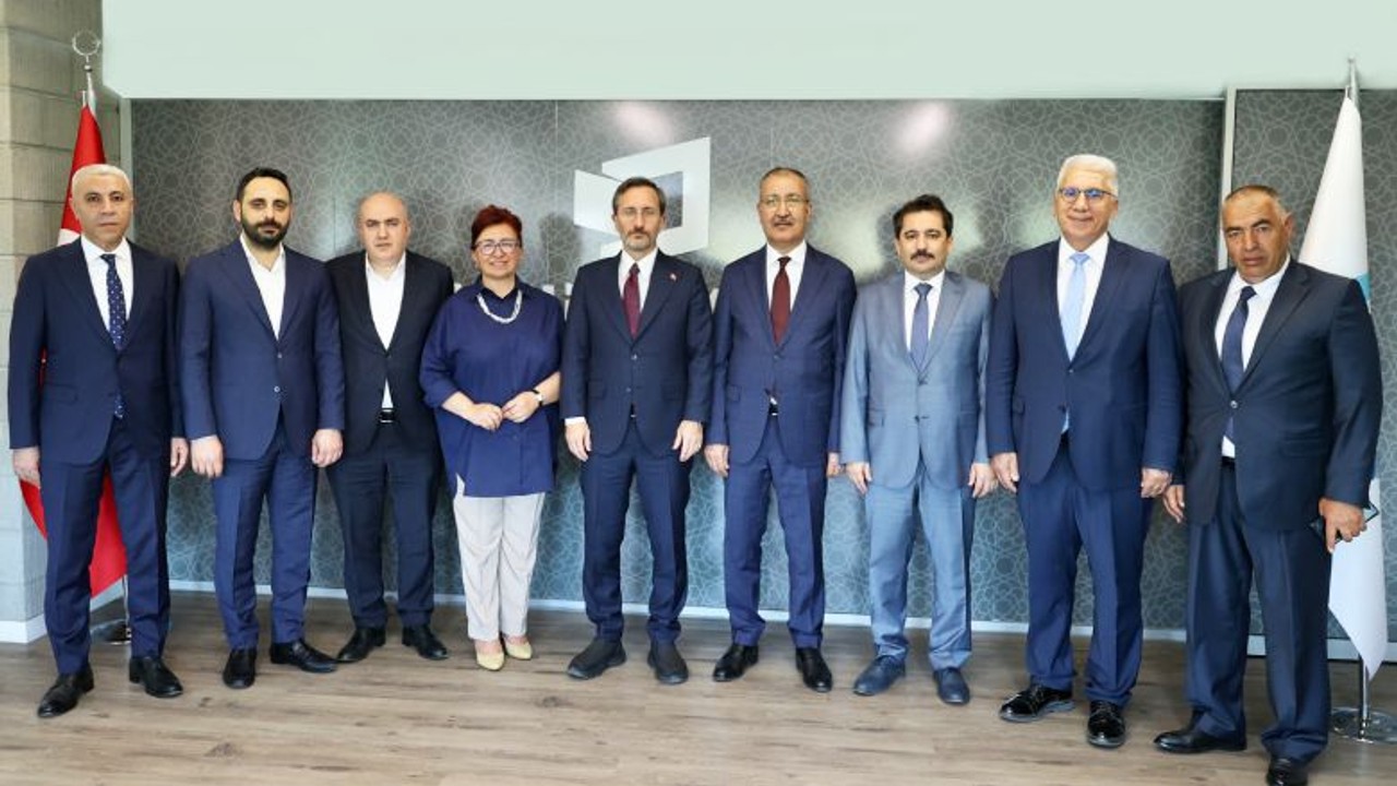 İletişim Başkanı Altun’dan Basın İlan Kurumu’na Ziyaret