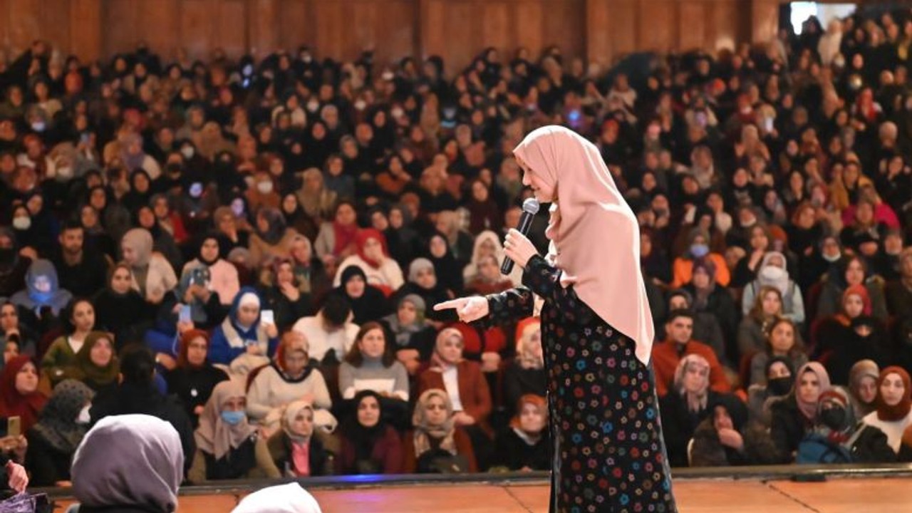 Saliha Erdim, Balıkesir’e Geliyor