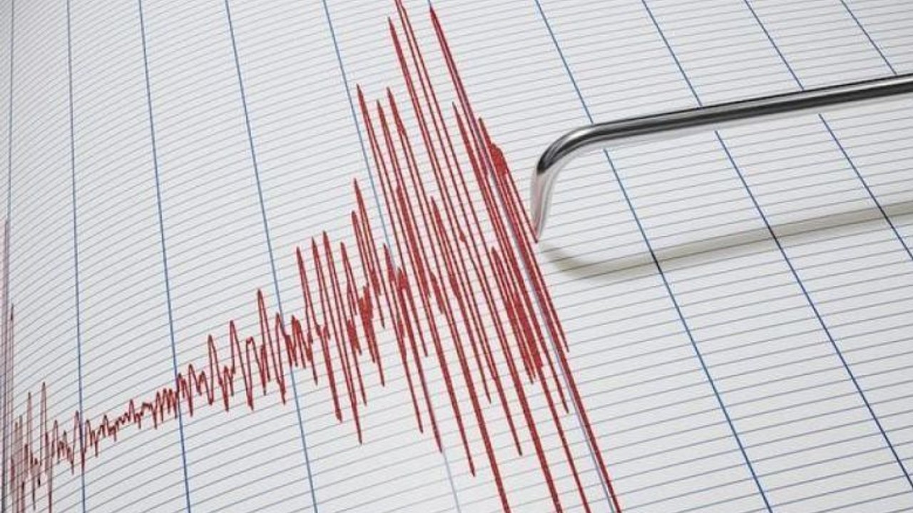 Adana'da 3.7 Büyüklüğünde Deprem !