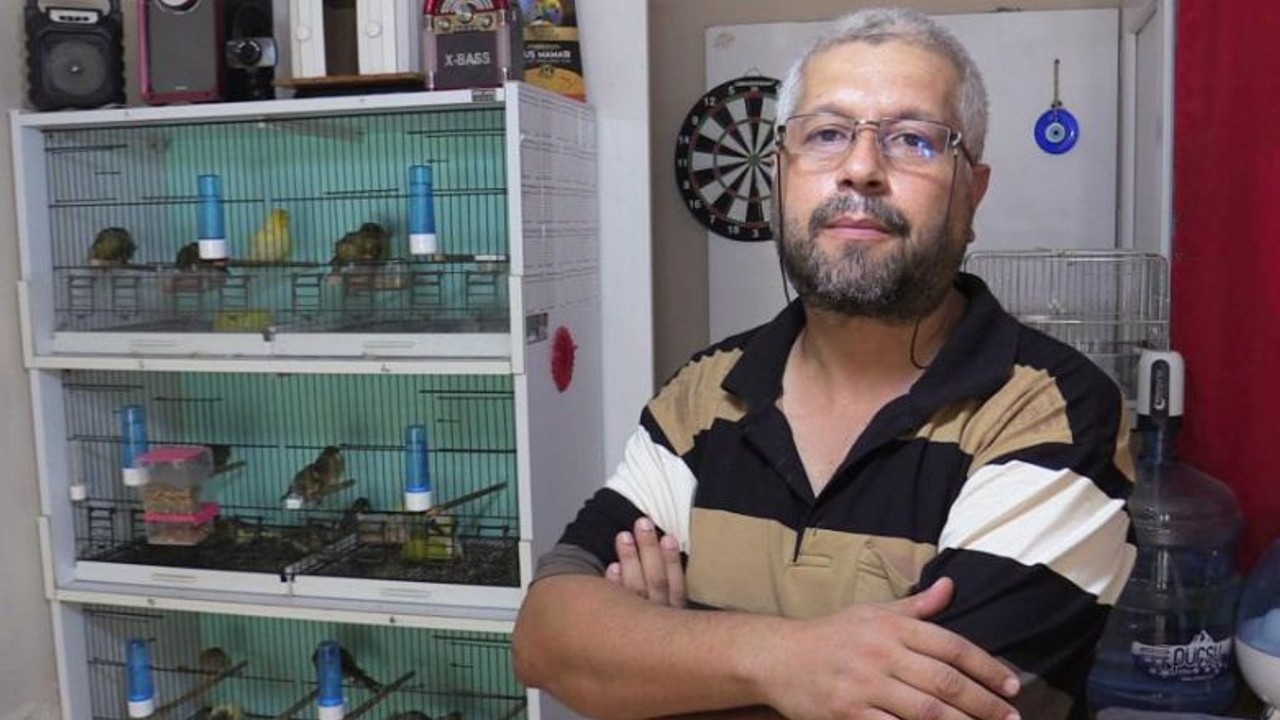 Balıkesir'de Hobi Olarak Başladı: Şimdi 50 Kuşu Var