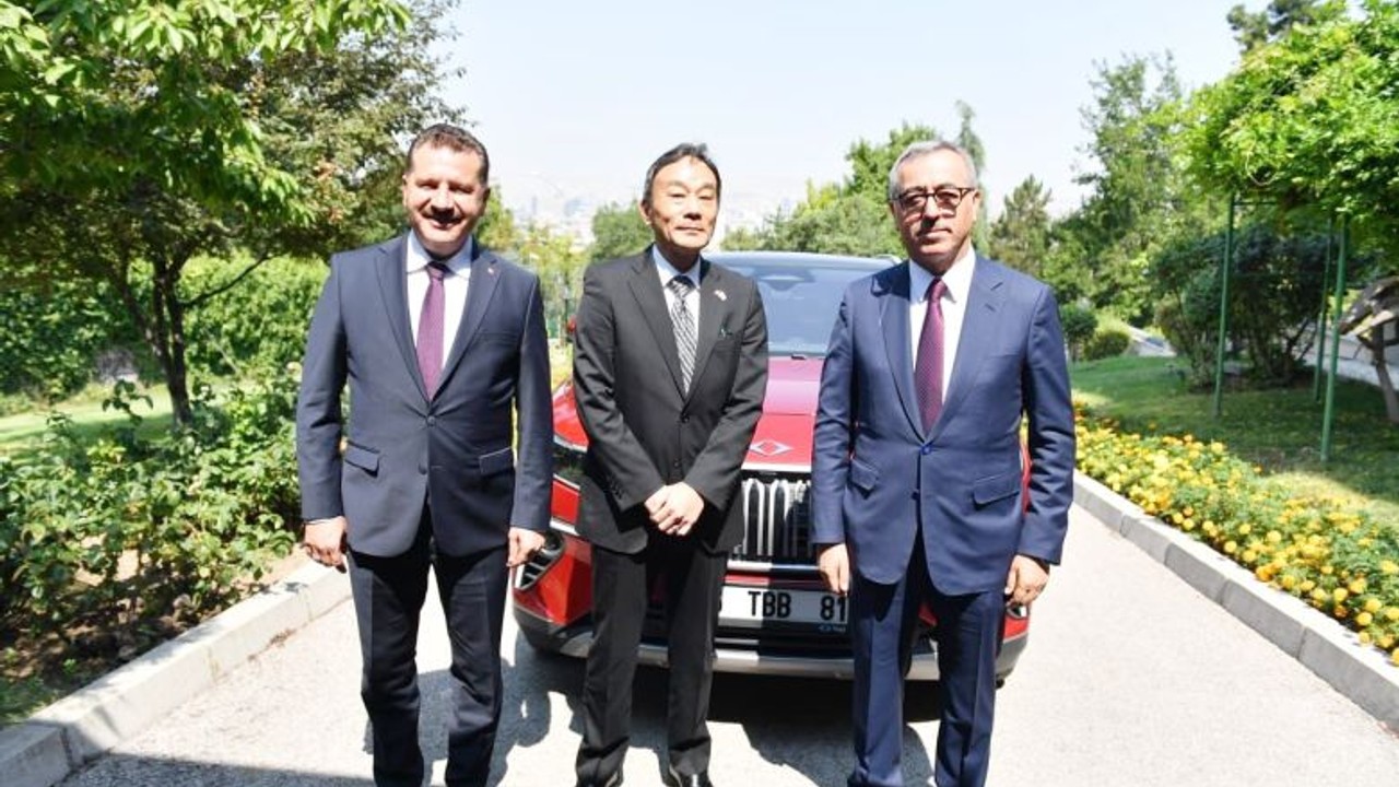 Başkan Yılmaz TOGG'u Japonlara Tanıttı