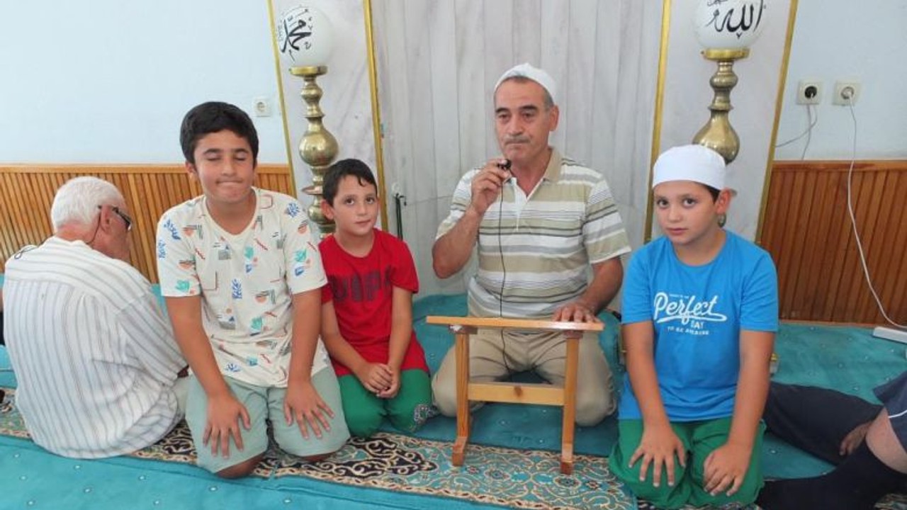 Burhaniye’de Hatim Cemiyetleri Başladı