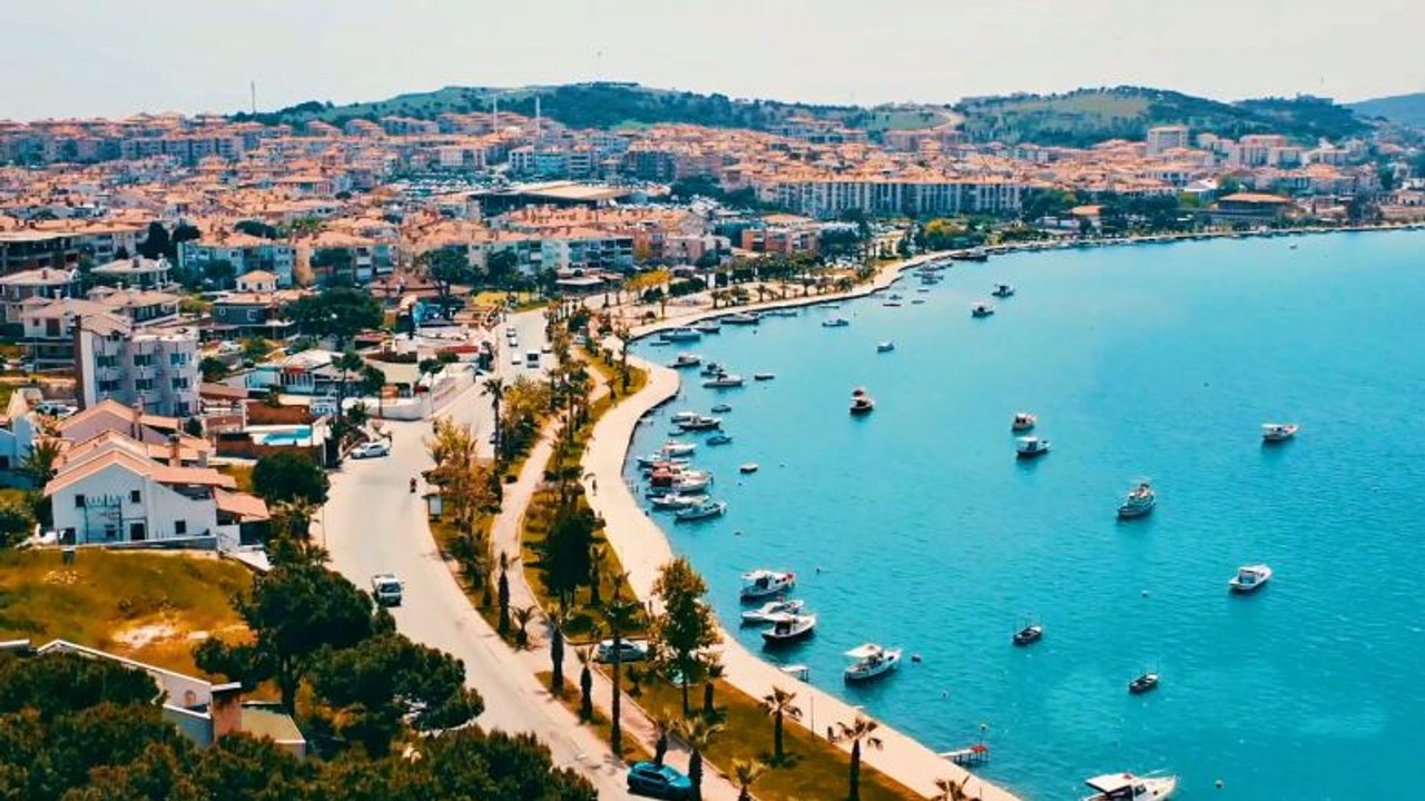 Büyükşehir Belediyesi Ayvalık'ı Geleceğe Taşıyor