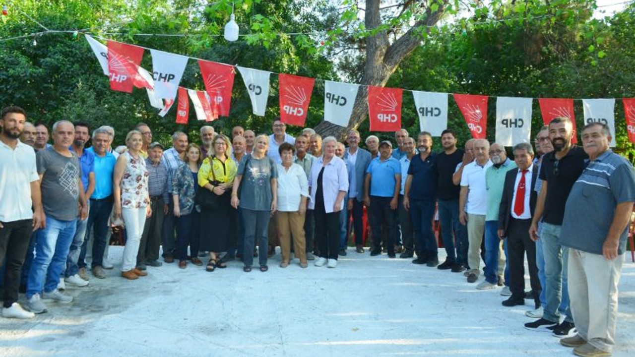 DEVA'da Toplu İstifa ! Hepsi CHP'ye Geçti