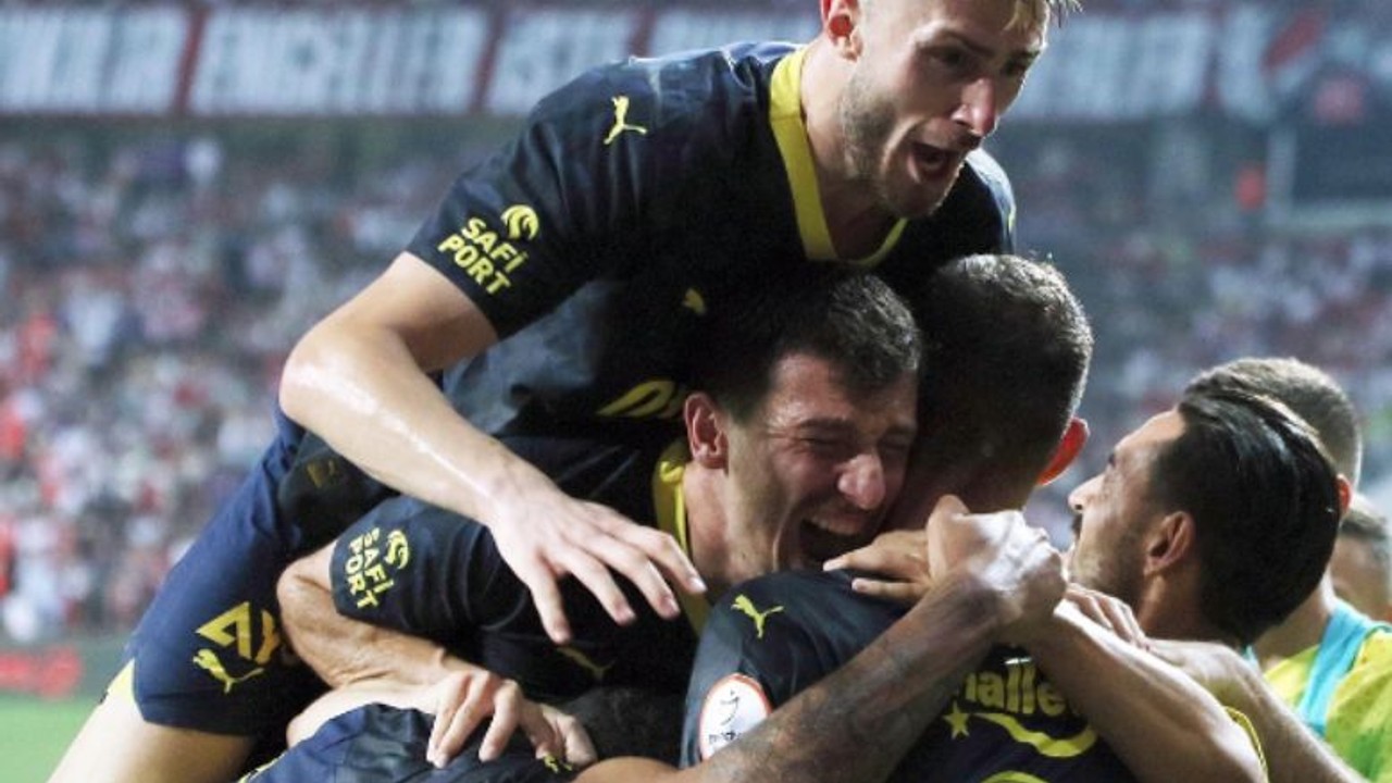 Fenerbahçe Samsun'da Liderliğe Çıktı