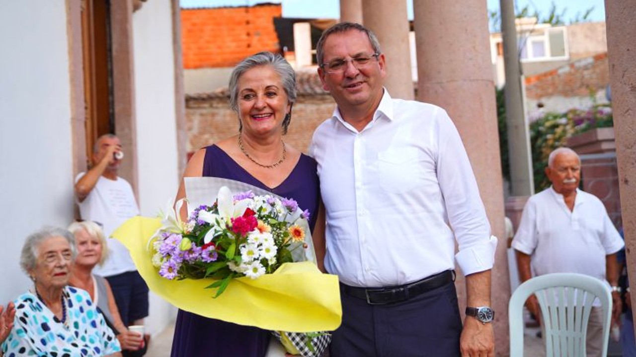 Fransa'nın Manzarası Ayvalık'ta Can Dostlara Mama Olacak