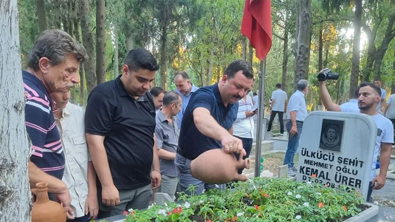 MHP’li Yüksel’den Mezarlık Ziyareti