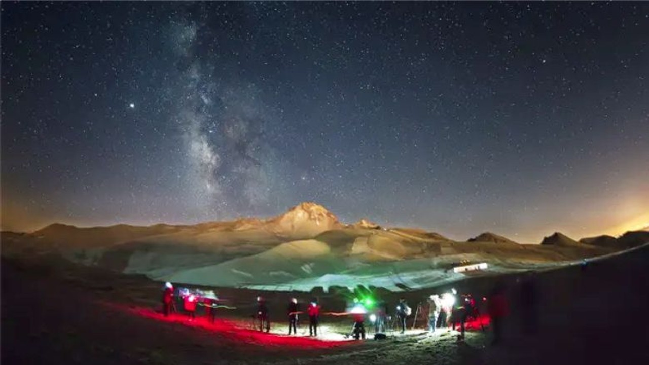 Meteor Yağmurları Çok Yakında Balıkesir'e Düşecek