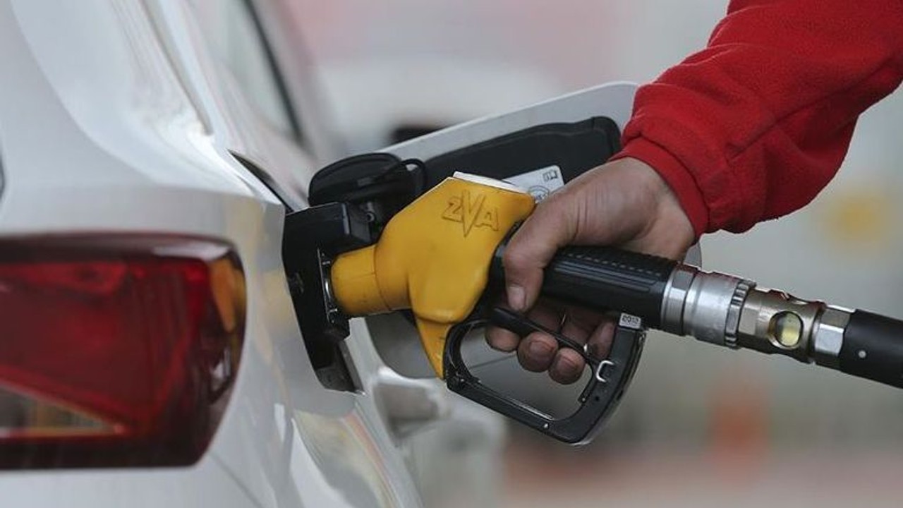 Motorine Zam ! Akaryakıtta Tabela Yine Değişti