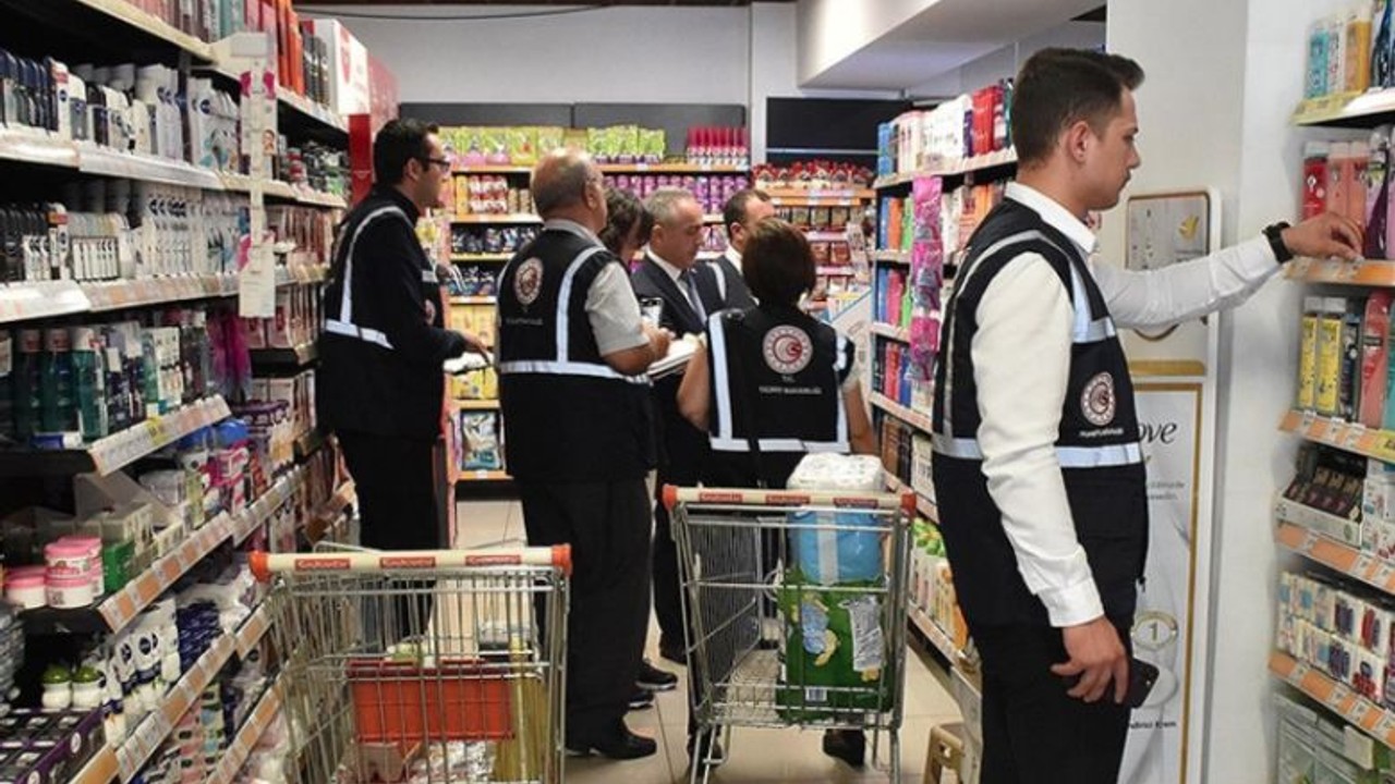 Ticaret Bakanlığı'dan Gizli Fiyat Artışı Yapan Firmalara Uyarı