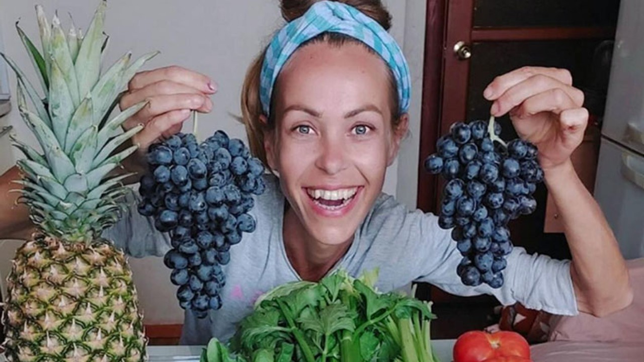 Veganlığı Savunan Sosyal Medya Fenomeni Açlıktan Öldü