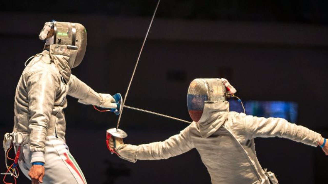 Balıkesirli Sporcular Eskrim Türkiye Şampiyona'sında Ter Dökecek