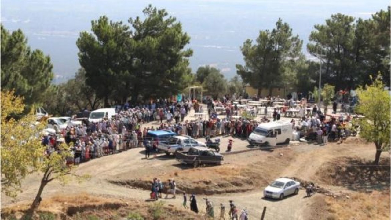 Binlerce Kişi Efsane Sarıkız İçin Buluştu