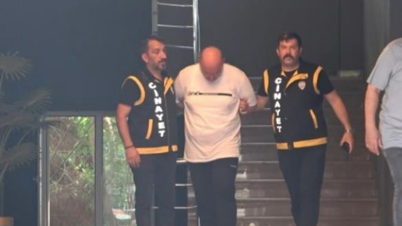 Patronunu Vahşice Öldürdü Savunması Dudak Uçuklattı