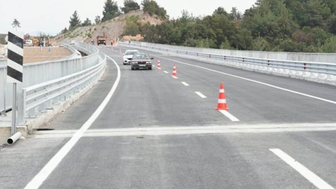 Dursunbey Yolu'nun Viyadüğü Tamamlandı!