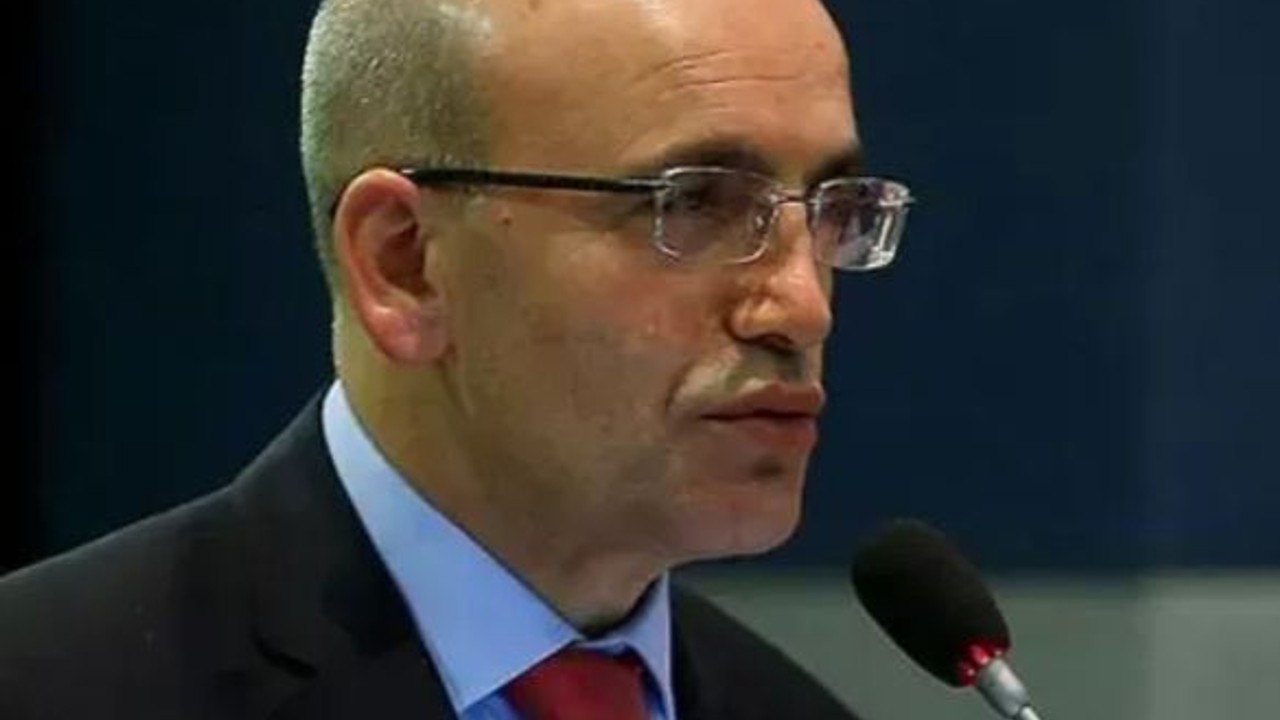 Bakan Şimşek: "4 Trilyon Euro Yönetenlere Türkiye Ekonomisini Anlattık"