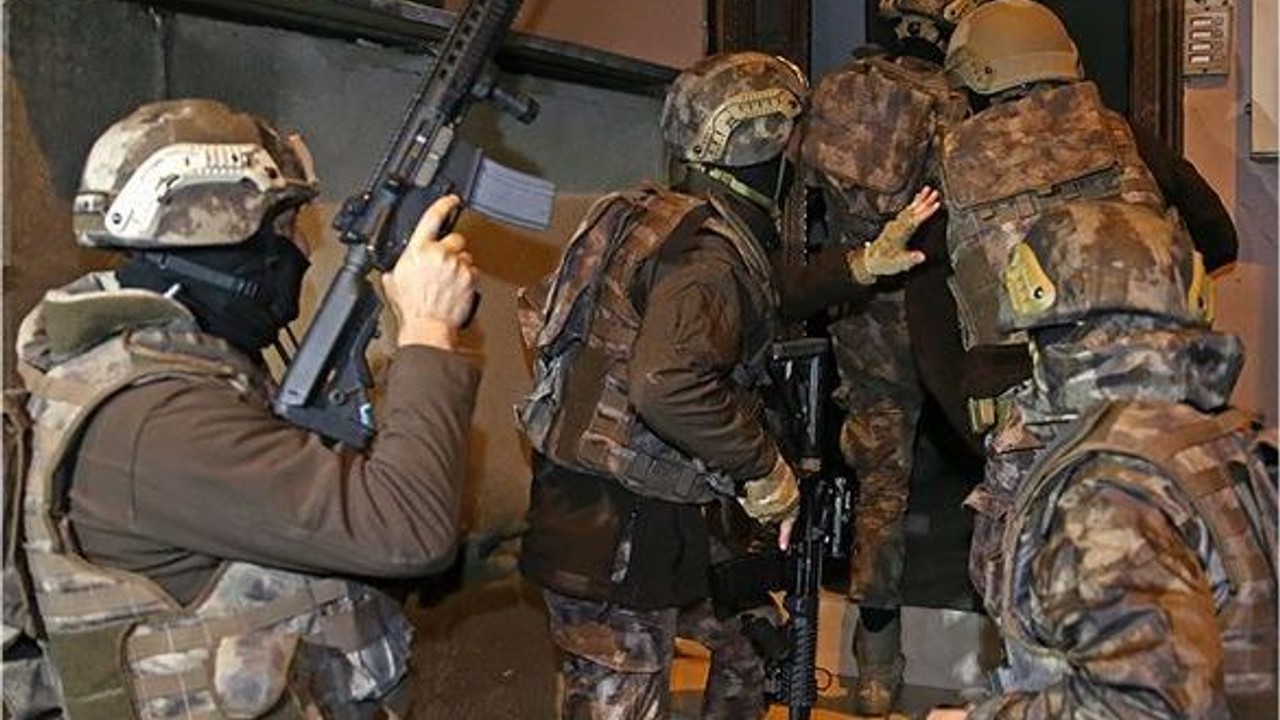 Bakan Yerlikaya Duyurdu: Balıkesir'de Mercek-7 Operasyonu