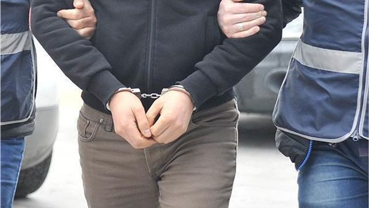 Balıkesir Jandarmasından 2 Adrese Eş Zamanlı Operasyon