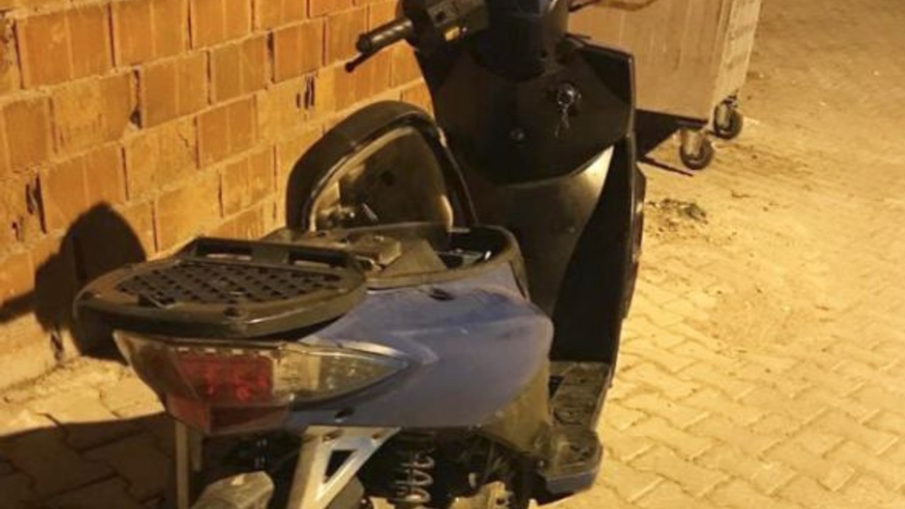 2 Kişi Polisten Kaçtı ! Ölmeden Mezara Girdiler