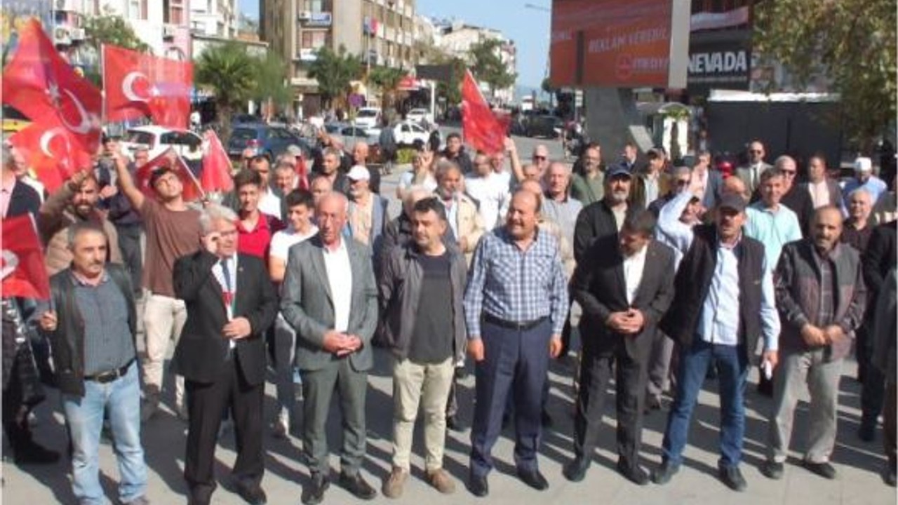Burhaniye'de Filistin'e Destek Mitingi Gerçekleşti