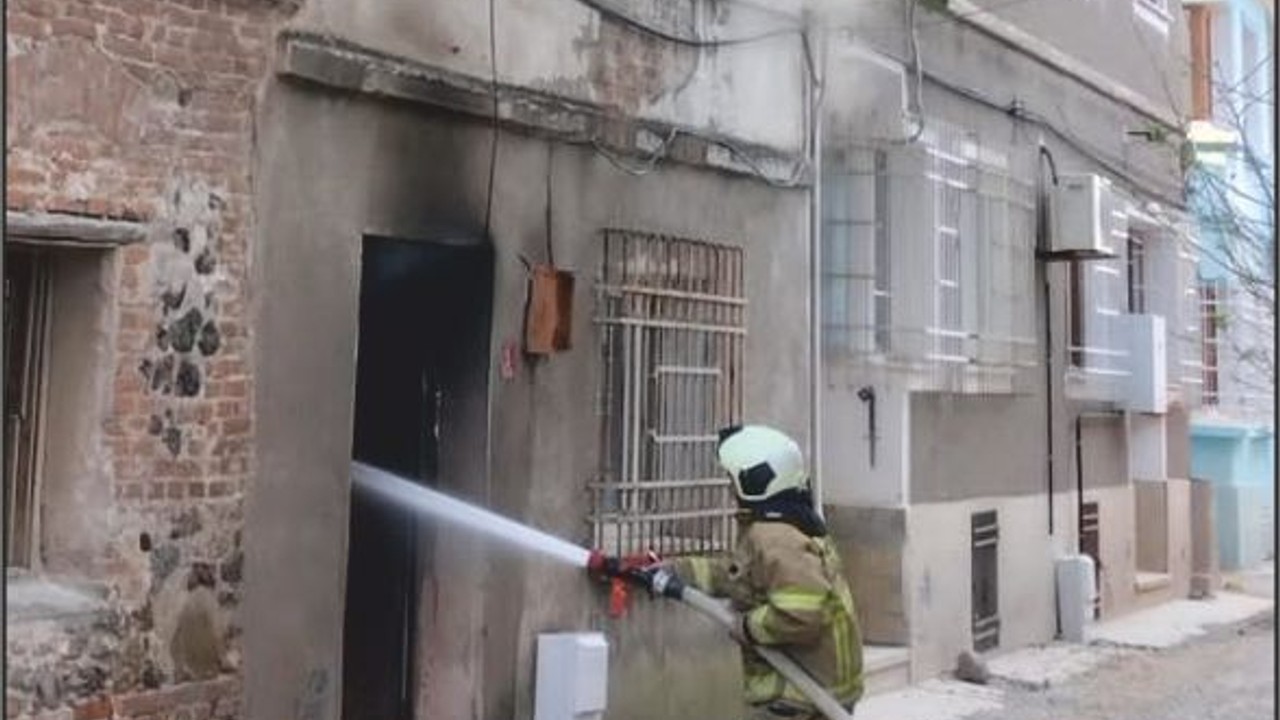 Balıkesir’de Nedeni Bilinmeyen Yangın!