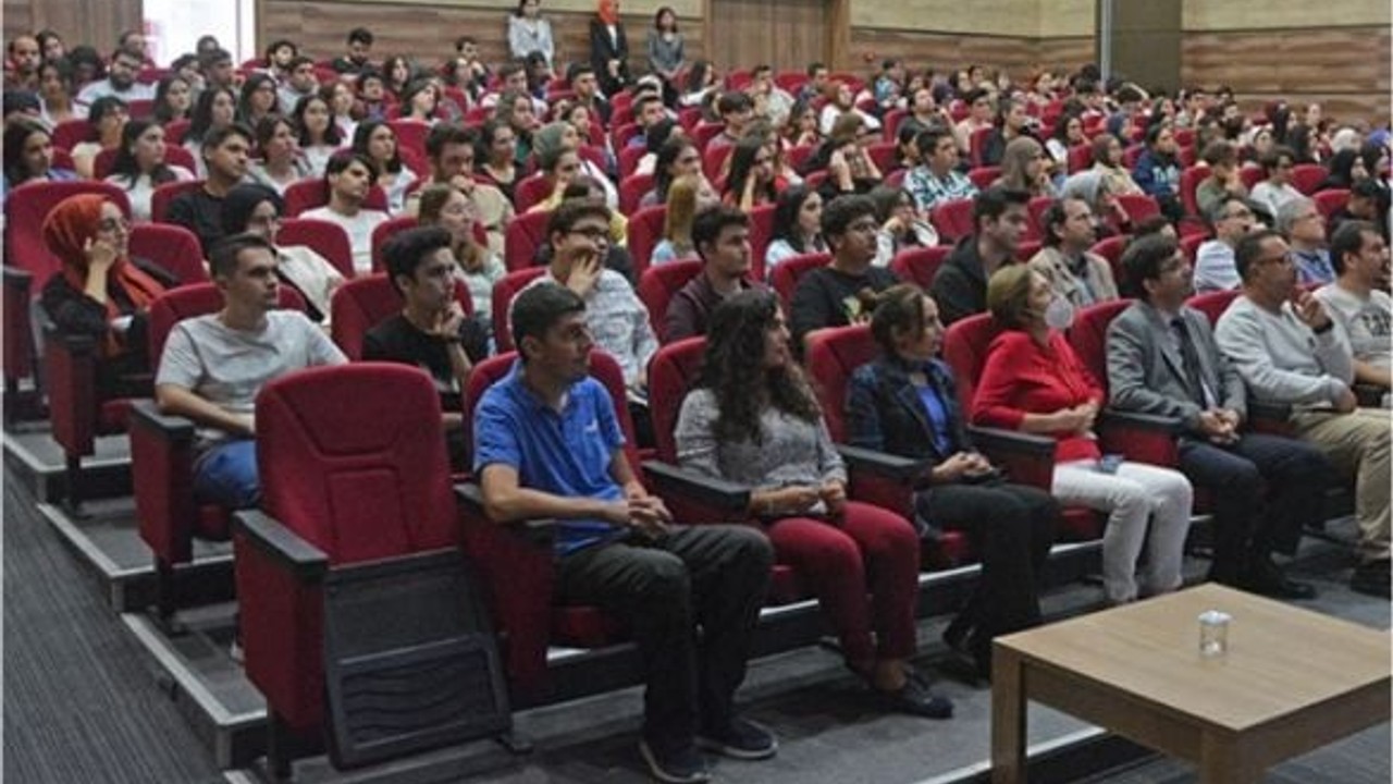 Tıp Fakültesinde Akademik Yılı Açılışı Gerçekleştirildi