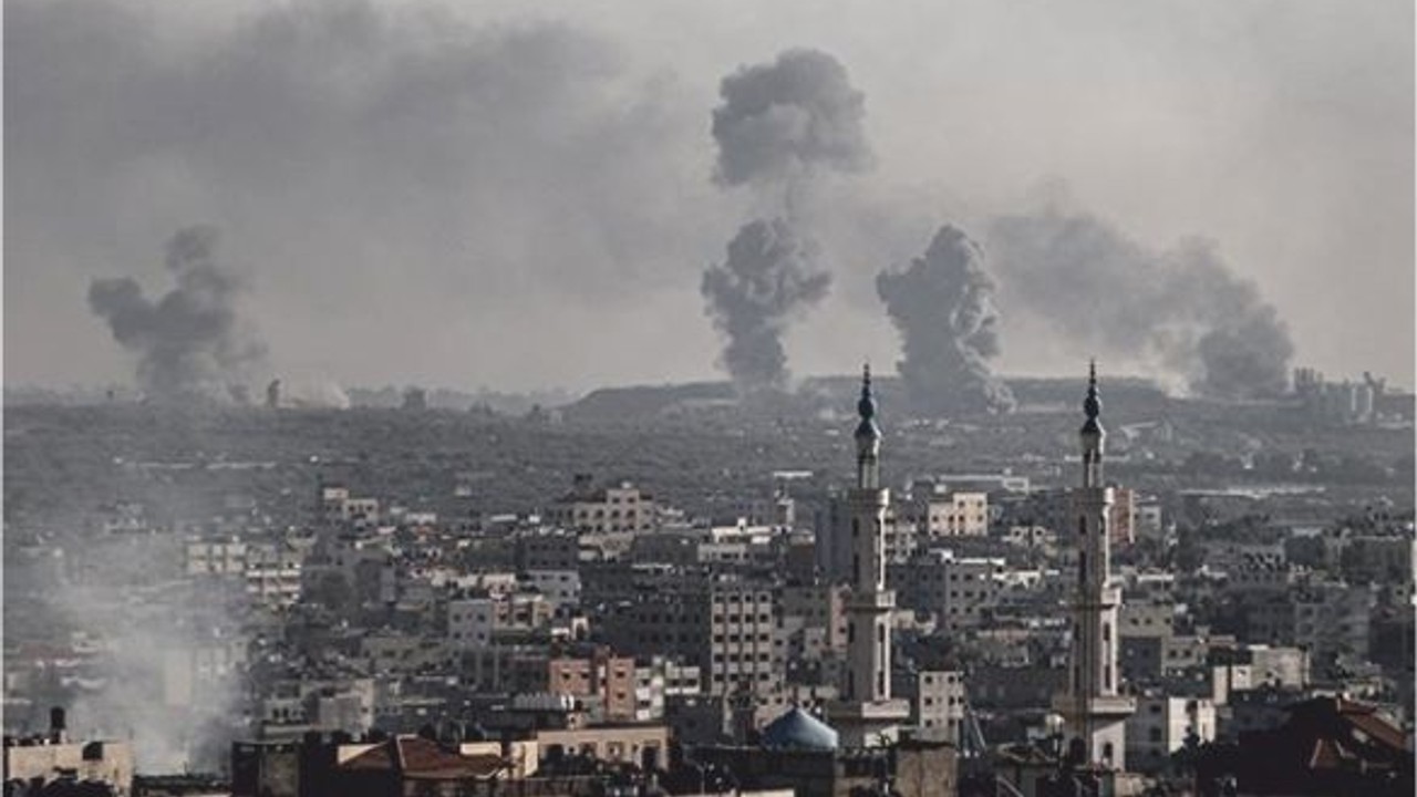 Gazze'de iletişim tamamen koptu