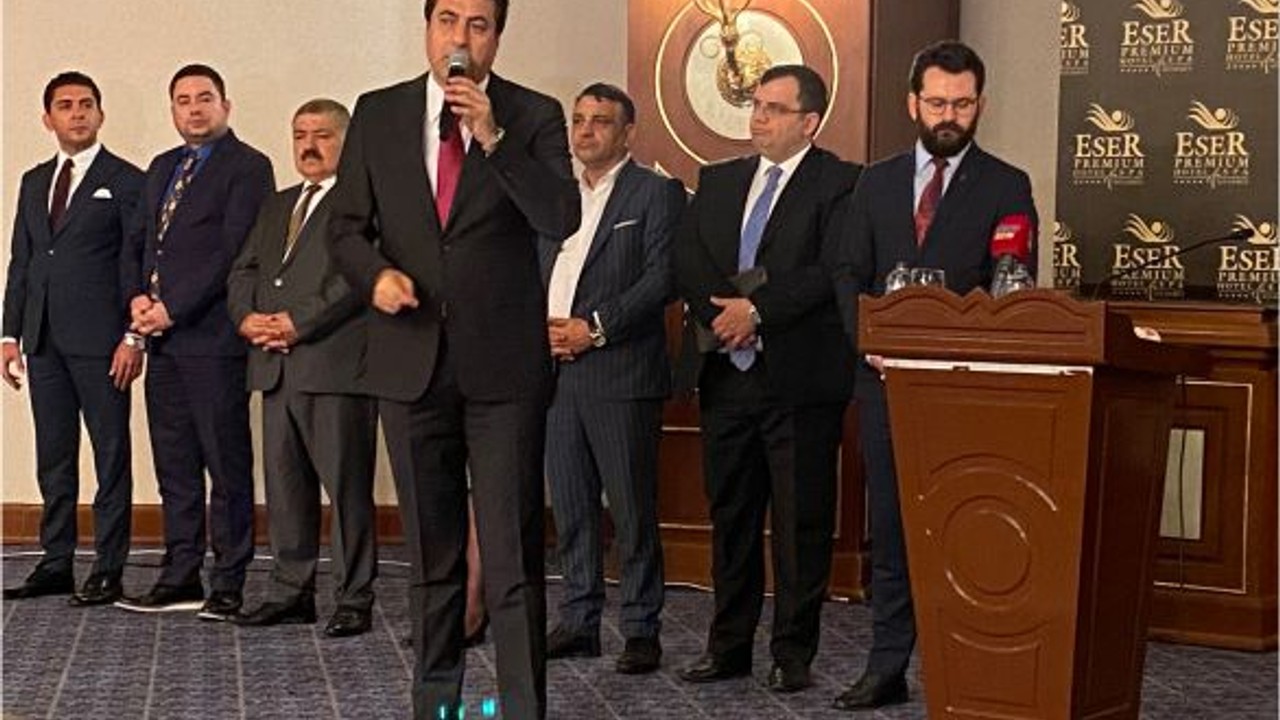 DEVA Partisi'nde 13 ilçe Başkanı ve yönetim kurulu istifa Etti