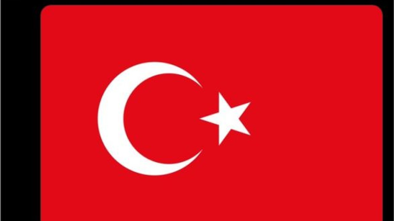 Bakan Şimşek "Yer Gök Bayrak Olsun" dedi