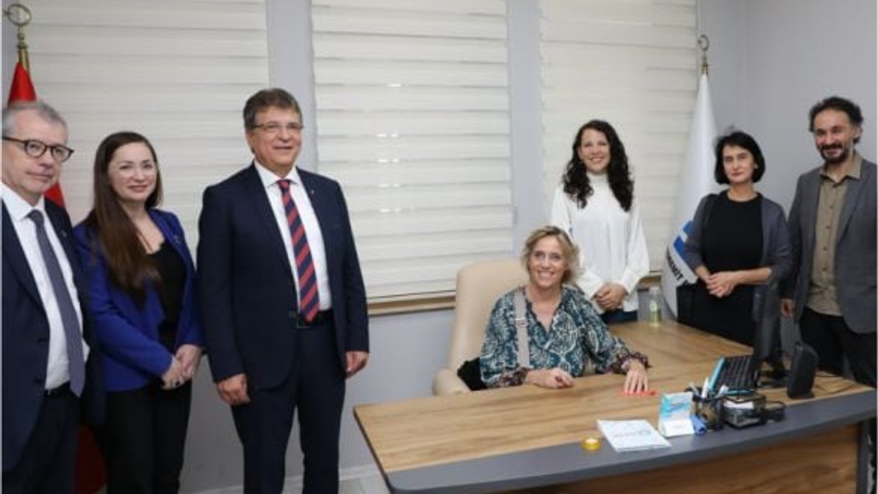 Türkiye'nin İlk Yerel Demokrasi Ajansı Edremit'te