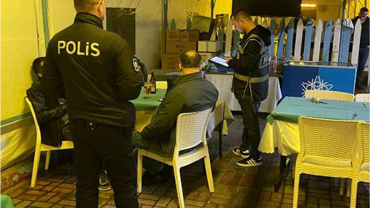Huzur Operasyonunda 4 Aranan Şahıs Yakalandı