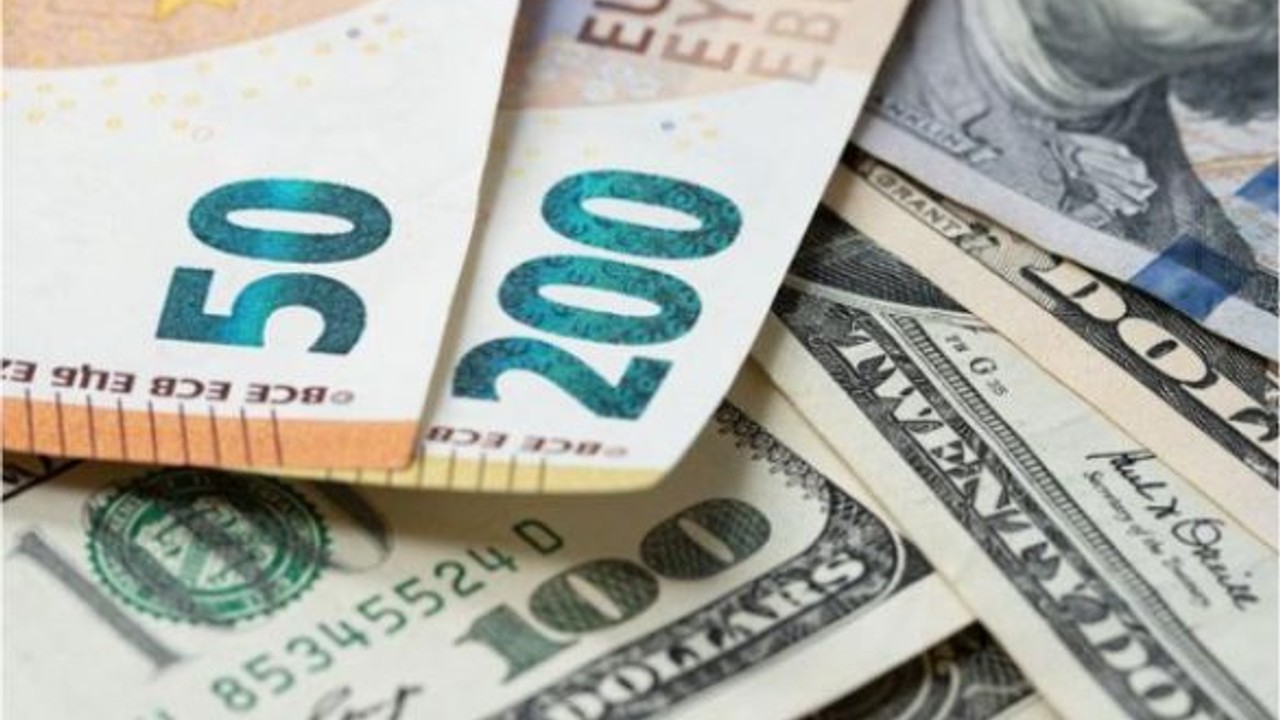 Dolar Ve Euro Rekora Yaklaştı!