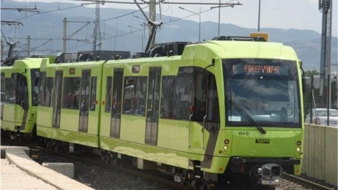 Metro seferlerine lodos engeli