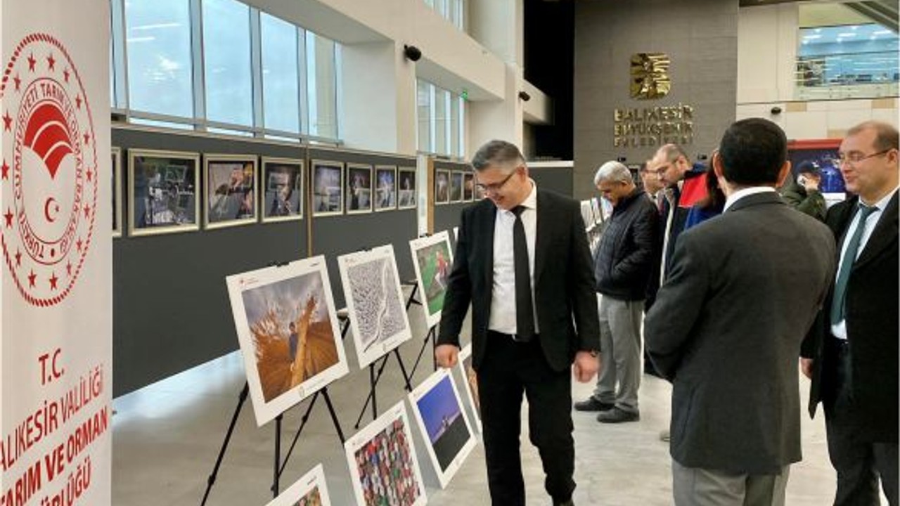 81 İlde Yeşeren Hikayeler Balıkesir'de Sergi Oldu