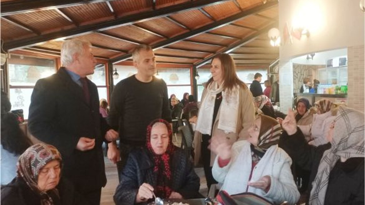 Başkan Güney Kadınlar İçin Gün Kafe Açtı