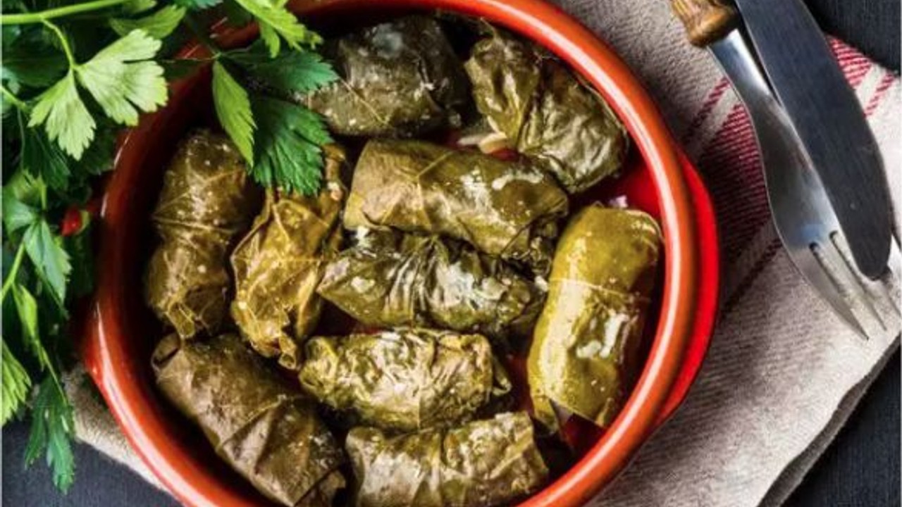 Balıkesir'in Lezzet Hazinesi Dursunbey Sarması