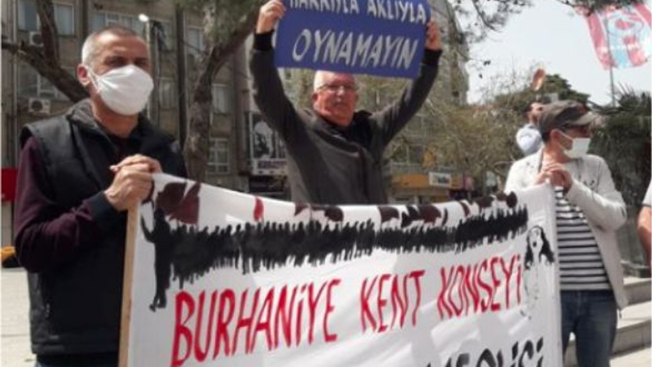 Burhaniye Emekli Meclisi'nden Emekli Mitingine Destek