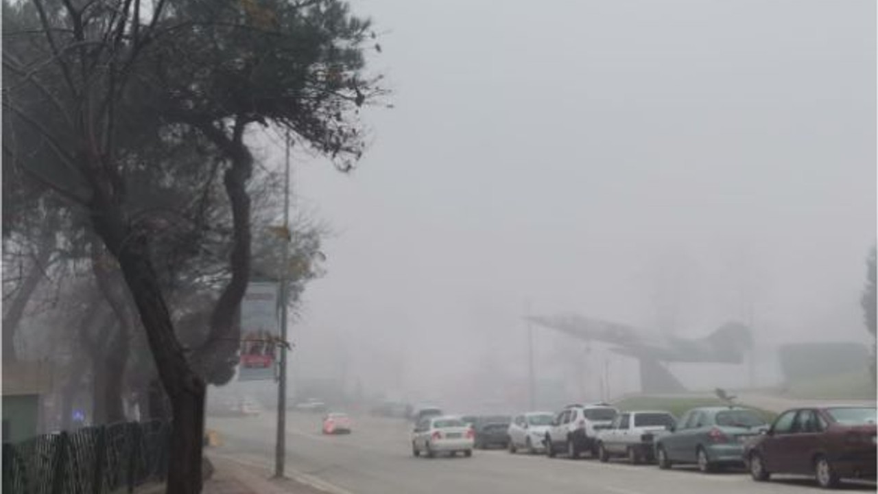 Sisli Bir Balıkesir Sabahı